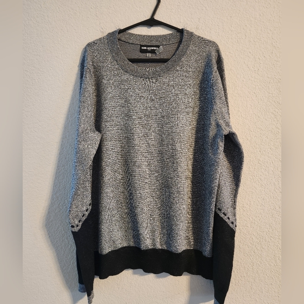 Karl Lagerfeld Paris Women’s Colorblock Metallic Crewneck Sweater size small